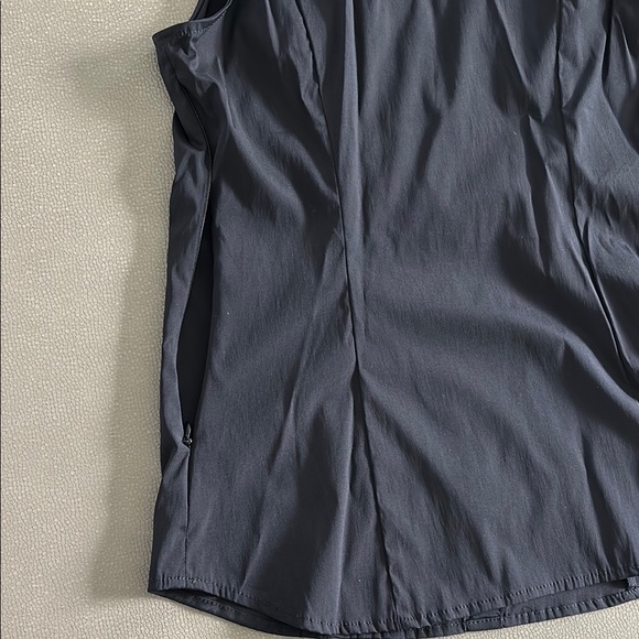 Express Black Ruffled Blouse - Picture 4 of 5